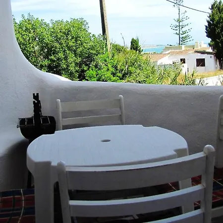 With 2 Bedrooms In Porches With Furnished Balcony And Wifi Apartman Lagoa