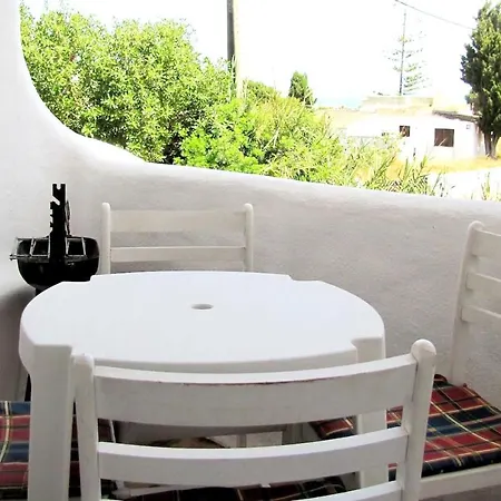 Apartman With 2 Bedrooms In Porches With Furnished Balcony And Wifi